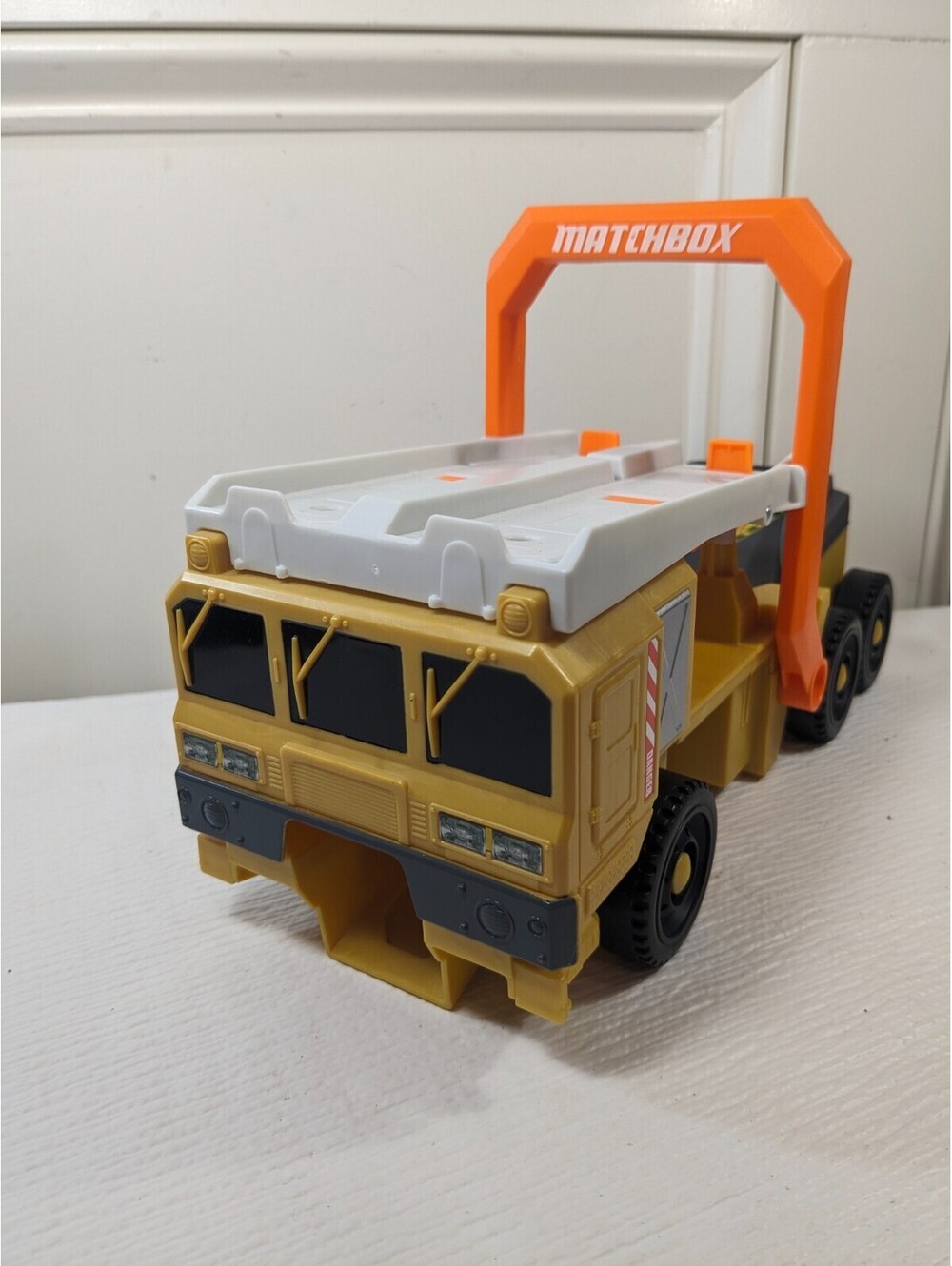 Matchbox Power Launcher Military Truck brown gold match box car track part piece